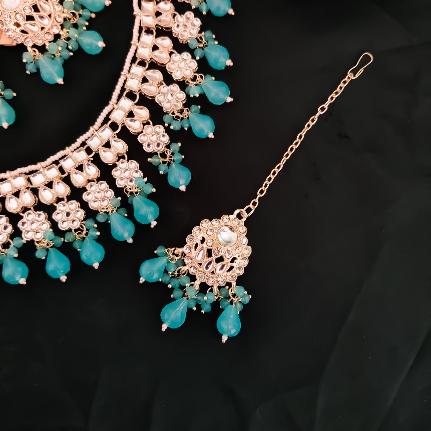 Suhaila Necklace Set - Sky Blue