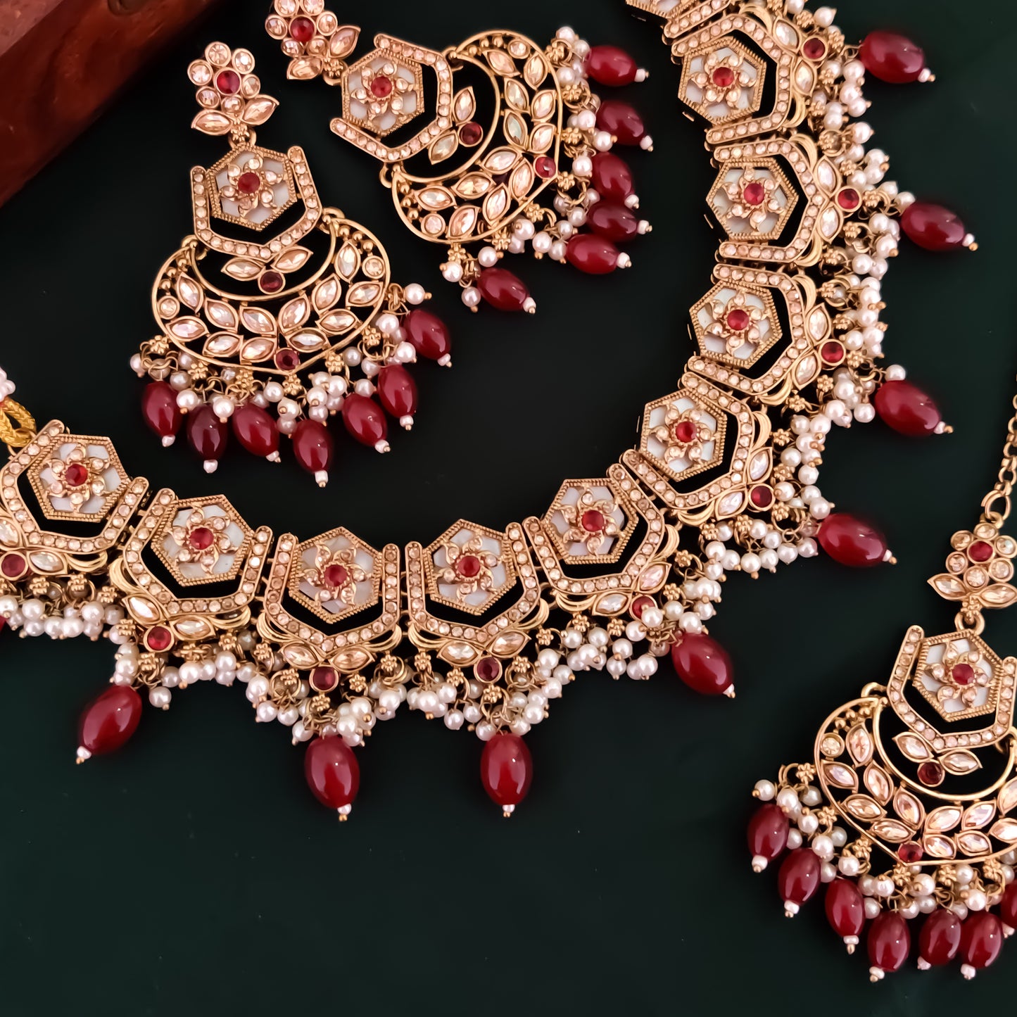 Mahal MOP Reverse AD Necklace Set - Maroon
