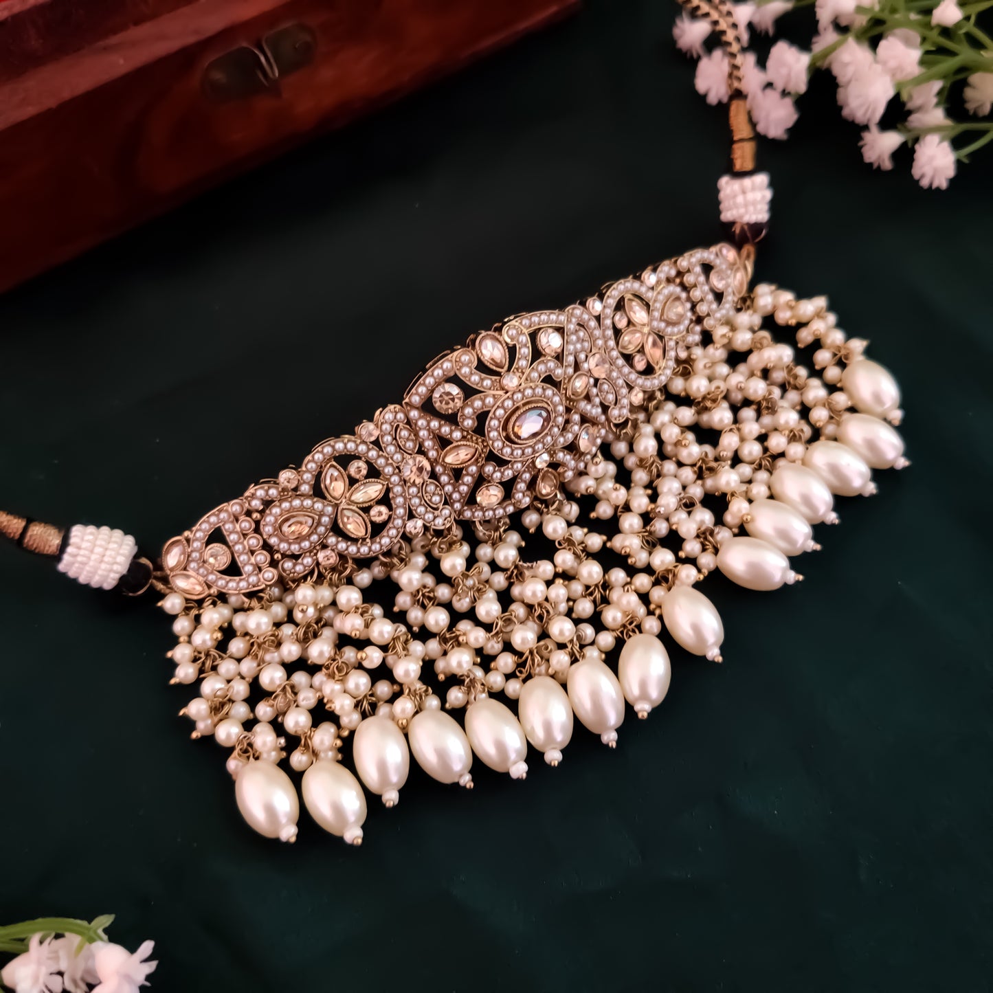 Hridya Jadau Reverse AD Necklace Set - Golden/Ivory