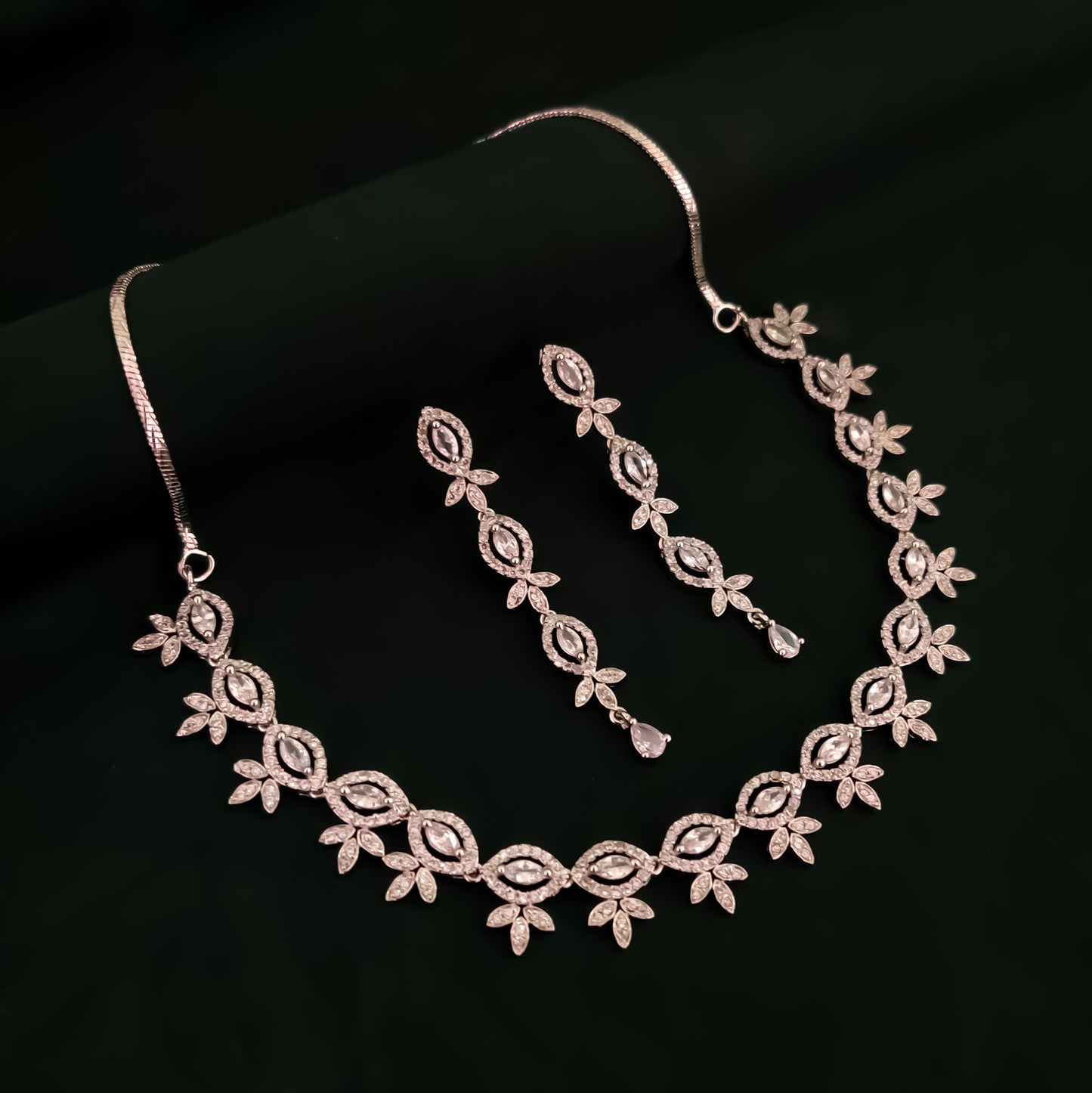 Catherin Silver AD Necklace Set