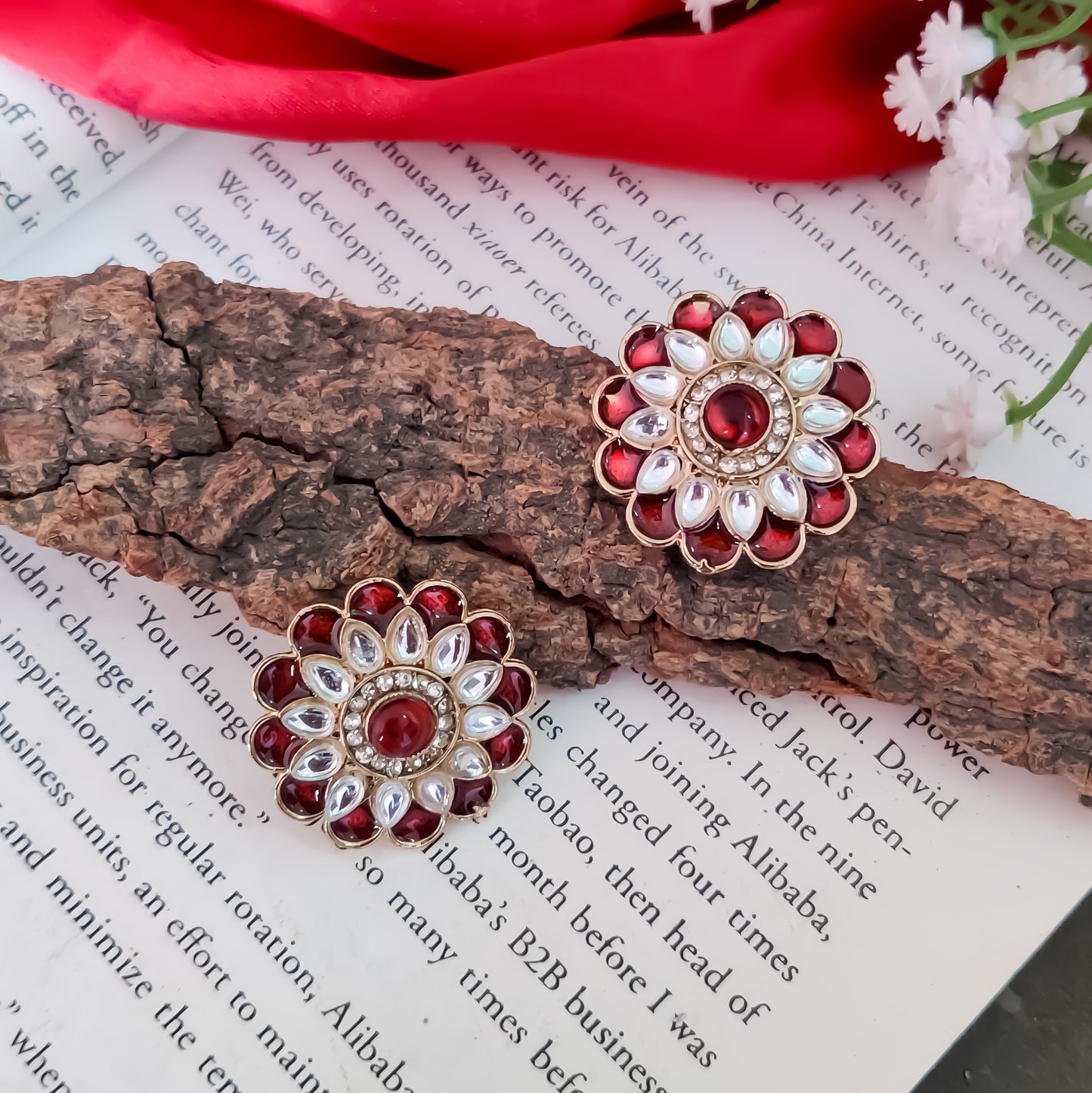 Shahida Kundan Stud Earring - Maroon