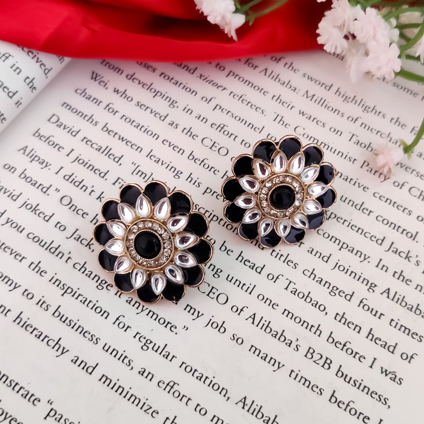 Shahida Kundan Stud Earring - Black