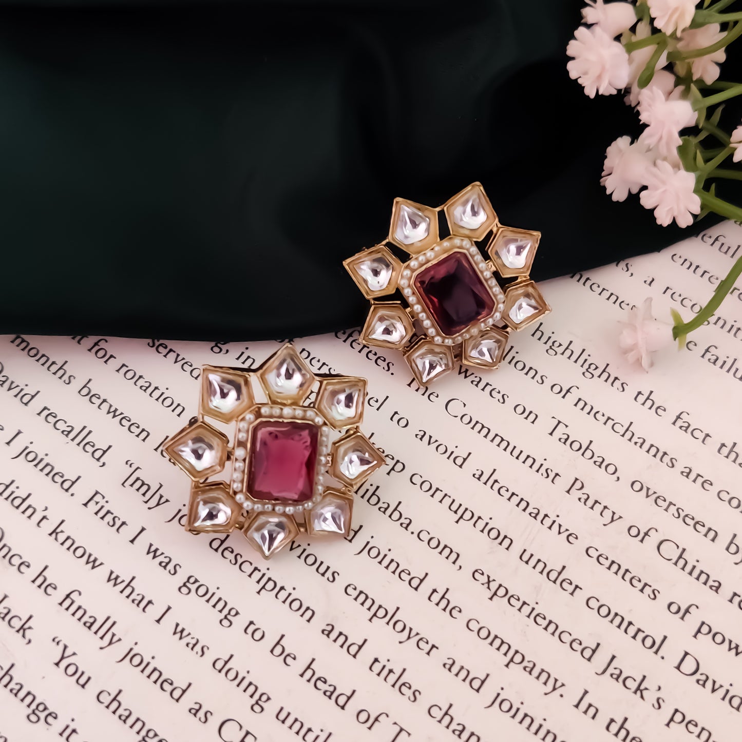 Shaheen Kundan Stud Earring - Wine