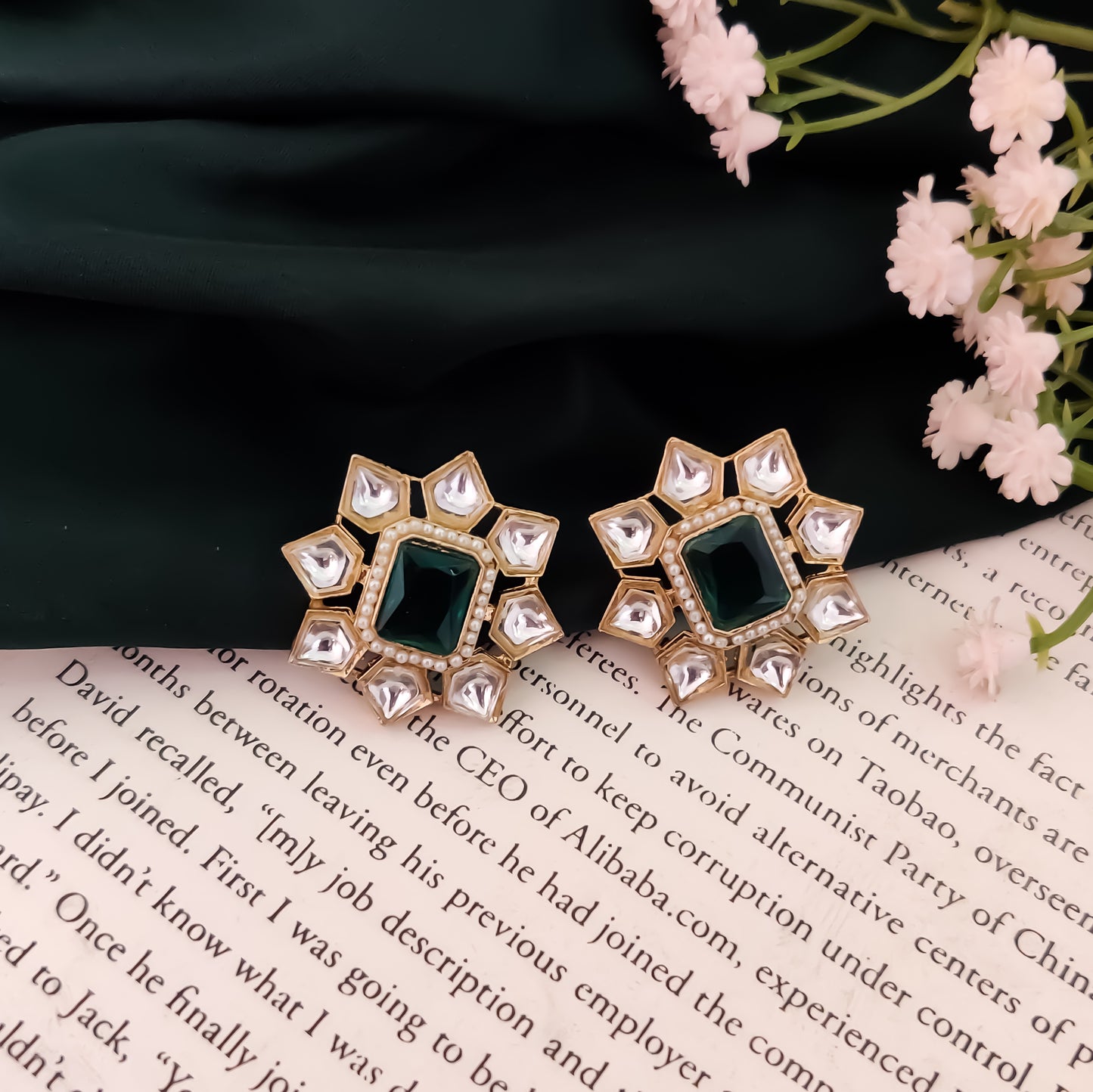 Shaheen Kundan Stud Earring - Green