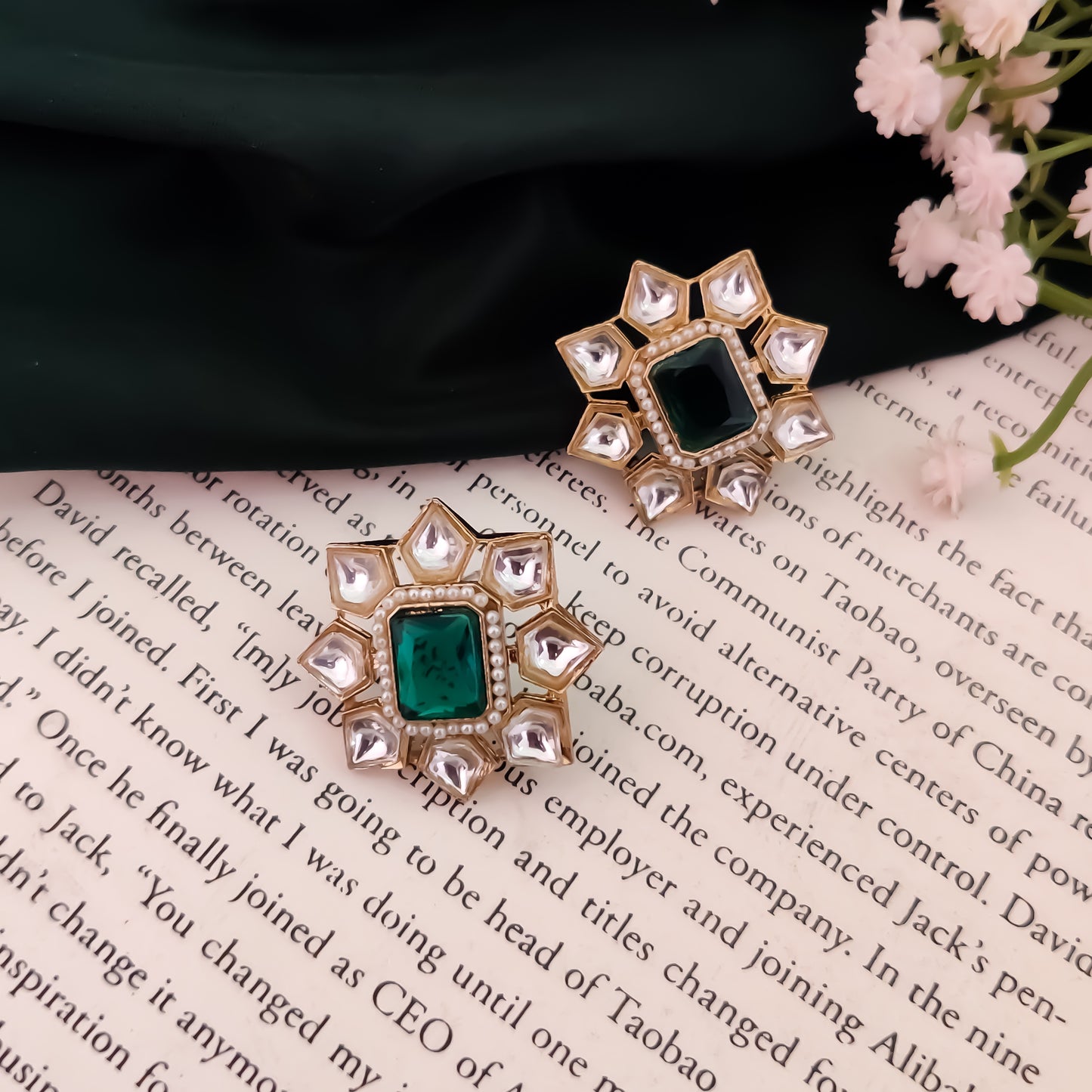 Shaheen Kundan Stud Earring - Green