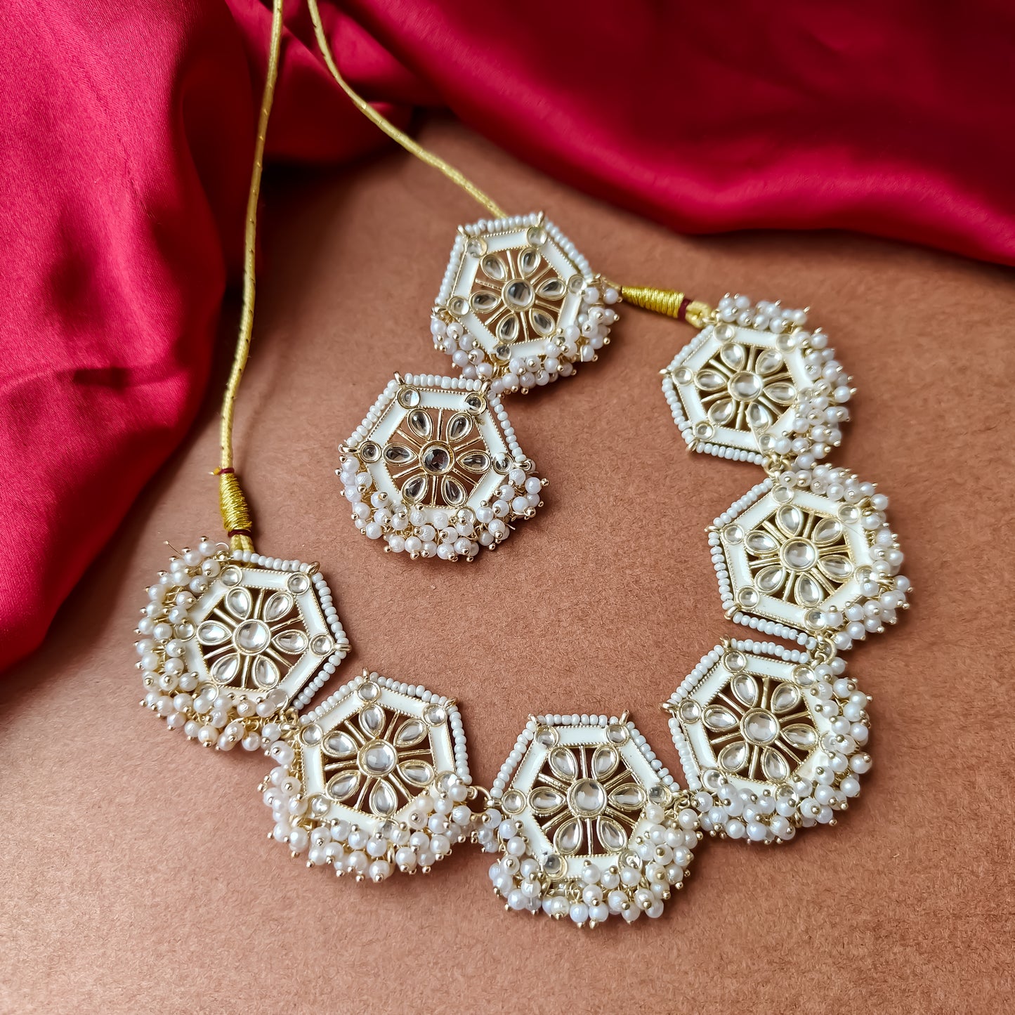 Anwesha Golden Ganthan Necklace Set with Earrings