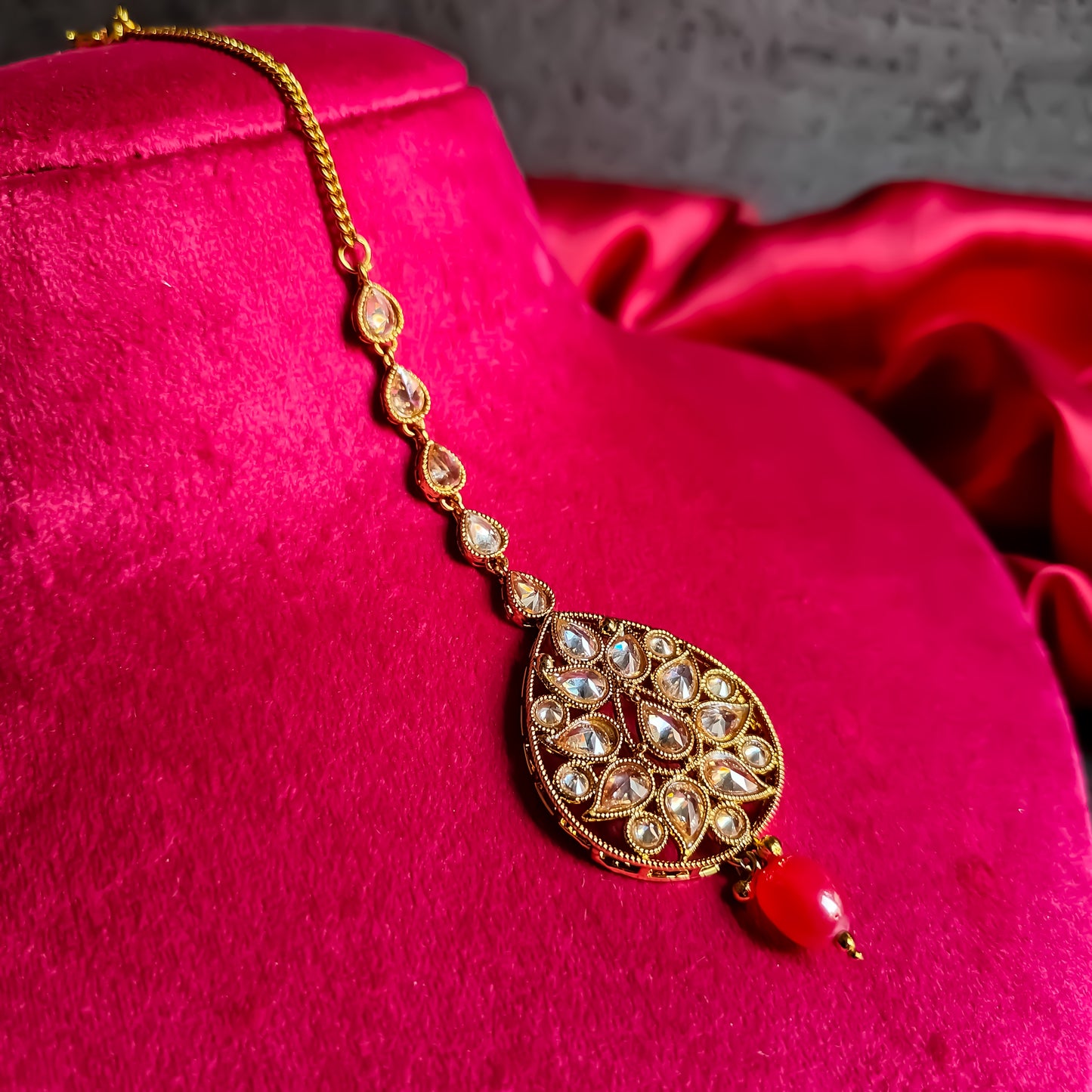 Maroon Pearl Reverse AD Teeka