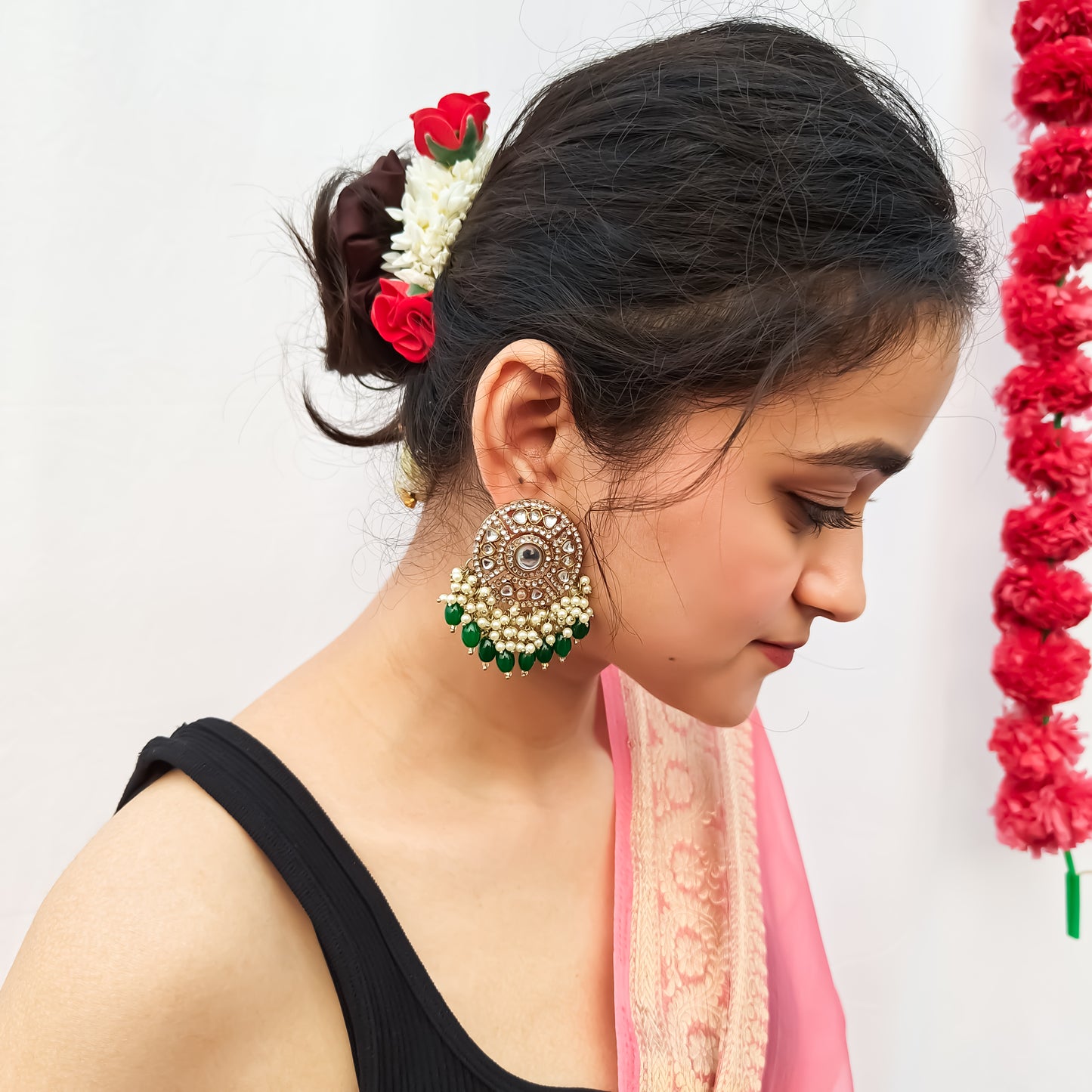 Jiya Dabi Kundan Earrings- Green