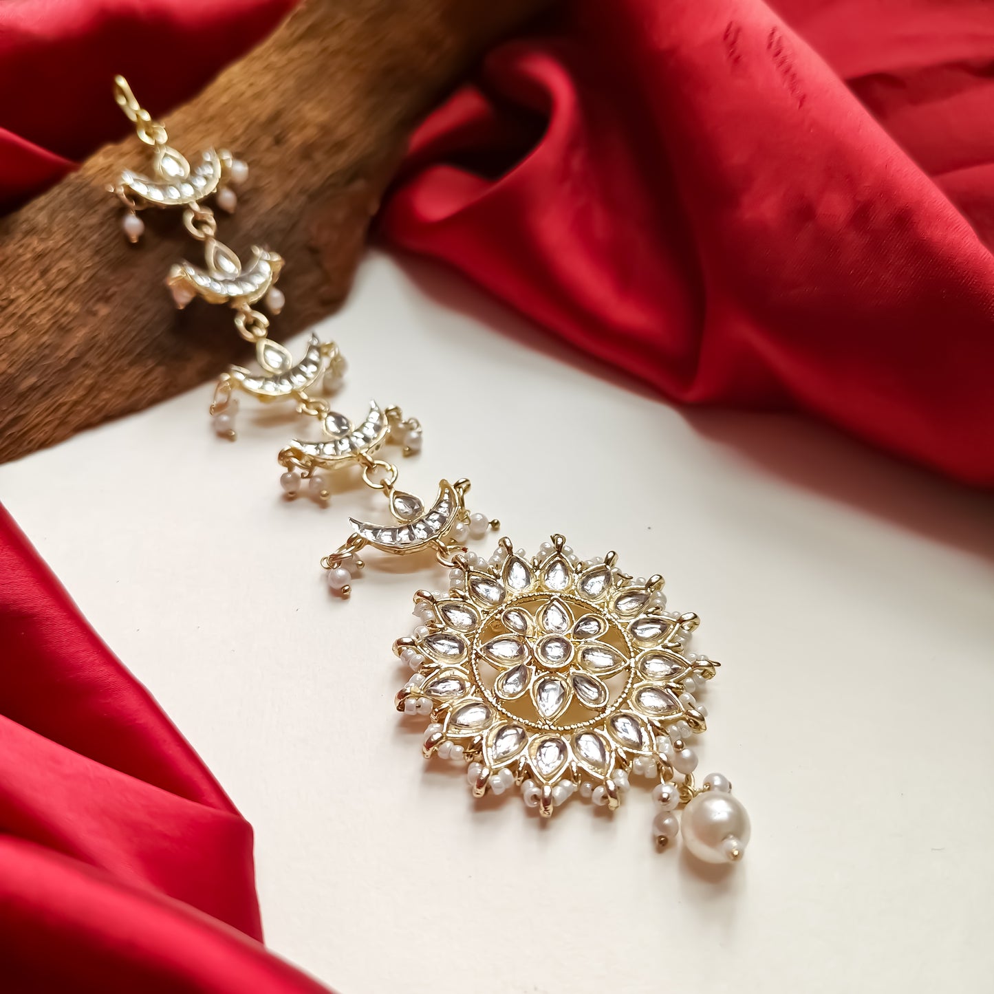 Diya Mangteeka