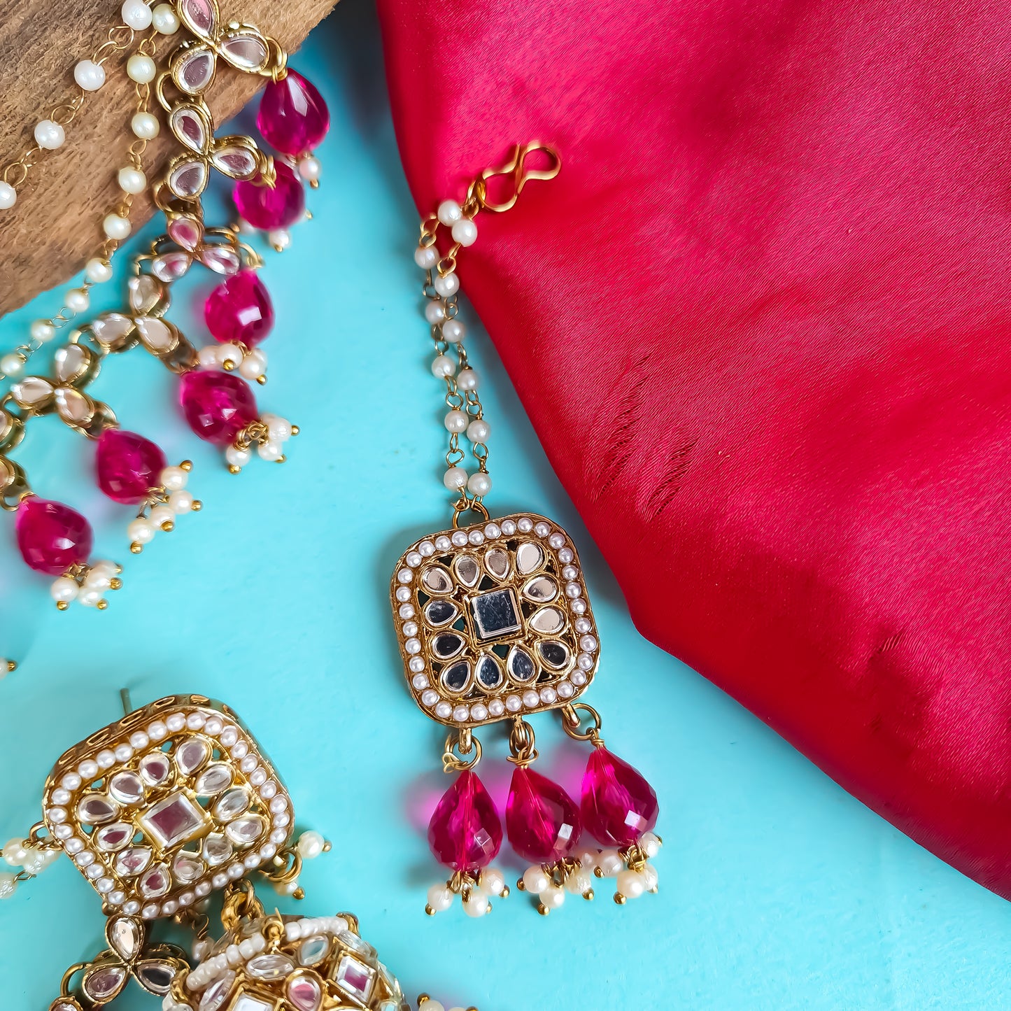 Mohika Mirror Jhumka Earrings with Sahara & Tika Set - Magenta Pink