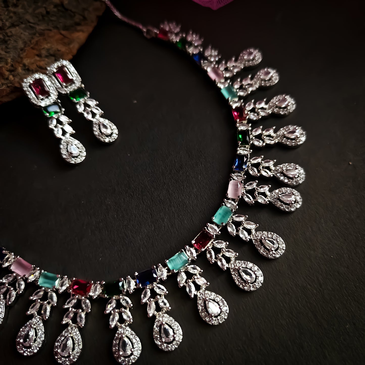 Harriet AD Necklace Set - Multi Color