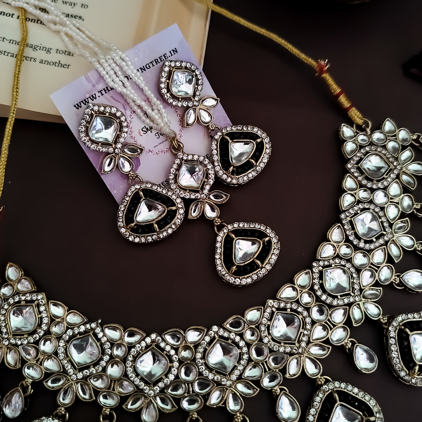 Naina Kundan Necklace Set - Black