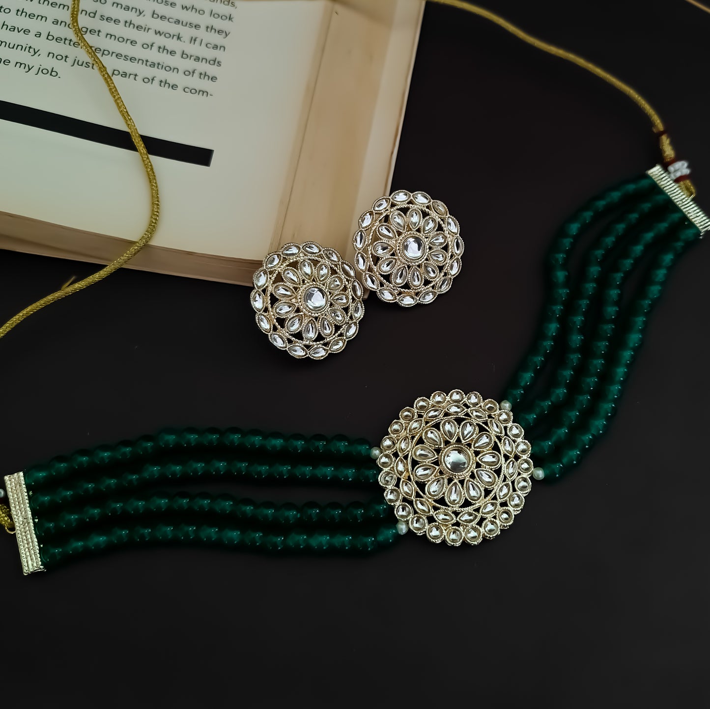 VAANI KUNDAN PEARL NECKLACE GREEN