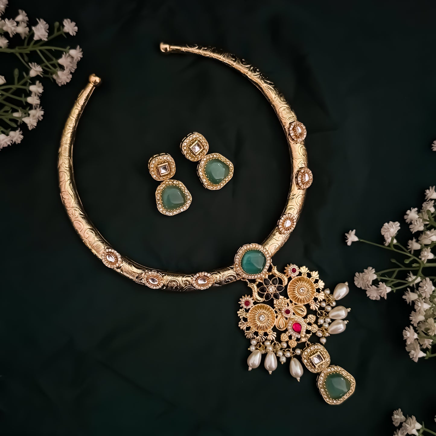 Parnika Golden Premium Brass Hasli Necklace Set