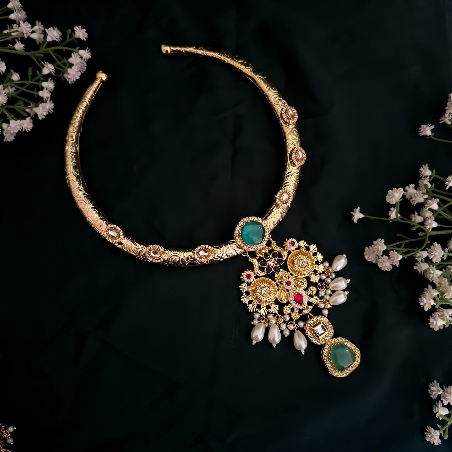 Parnika Golden Premium Brass Hasli Necklace Set