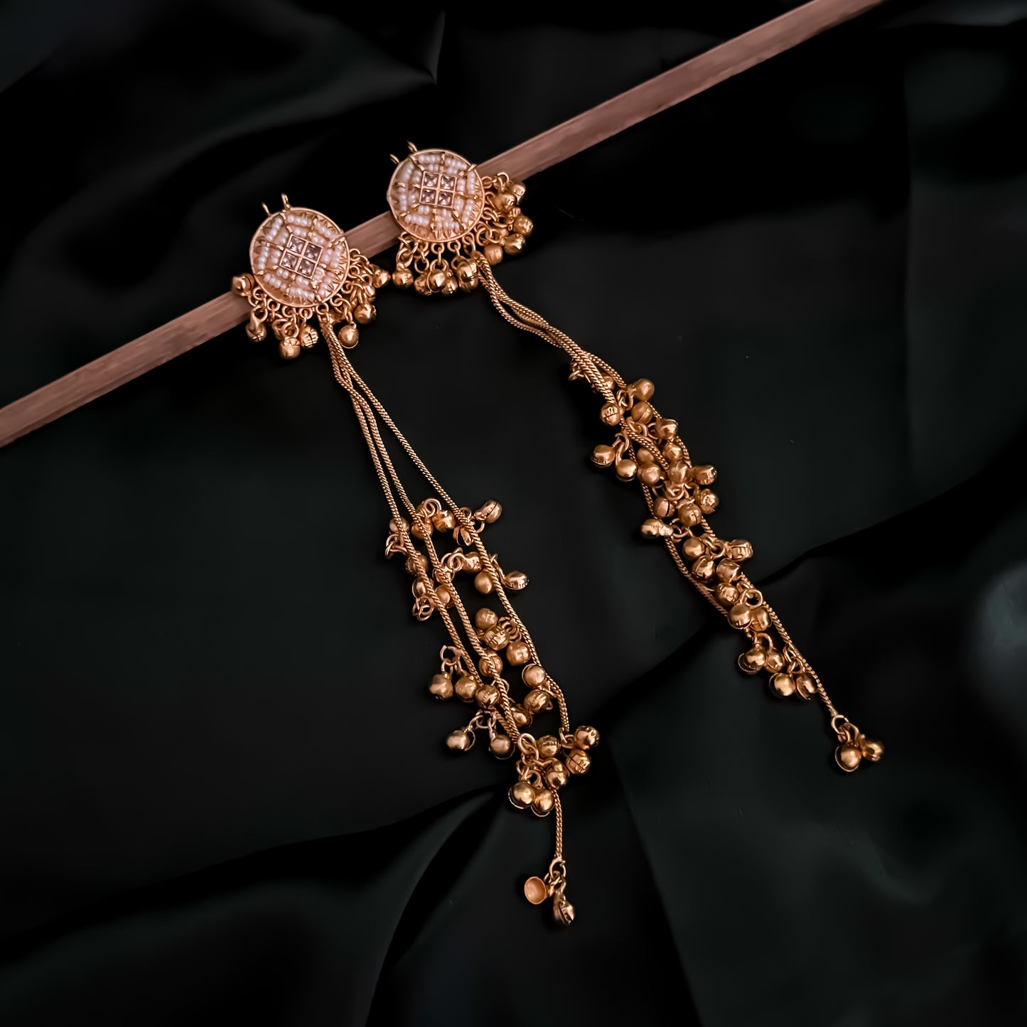 Kishwer Kashmiri Brass Dejhoor Ghungroo Earrings - Golden