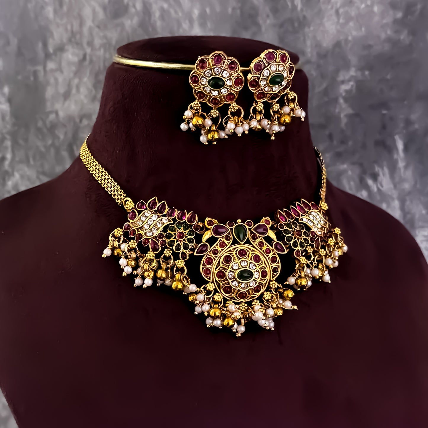 Nidha Temple Necklace Set - Pink & Green