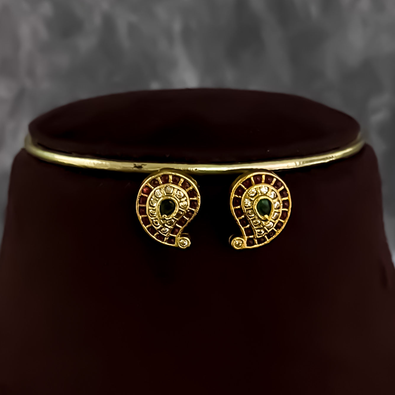Kemp Coin Kasumala AD Necklace Set - Golden