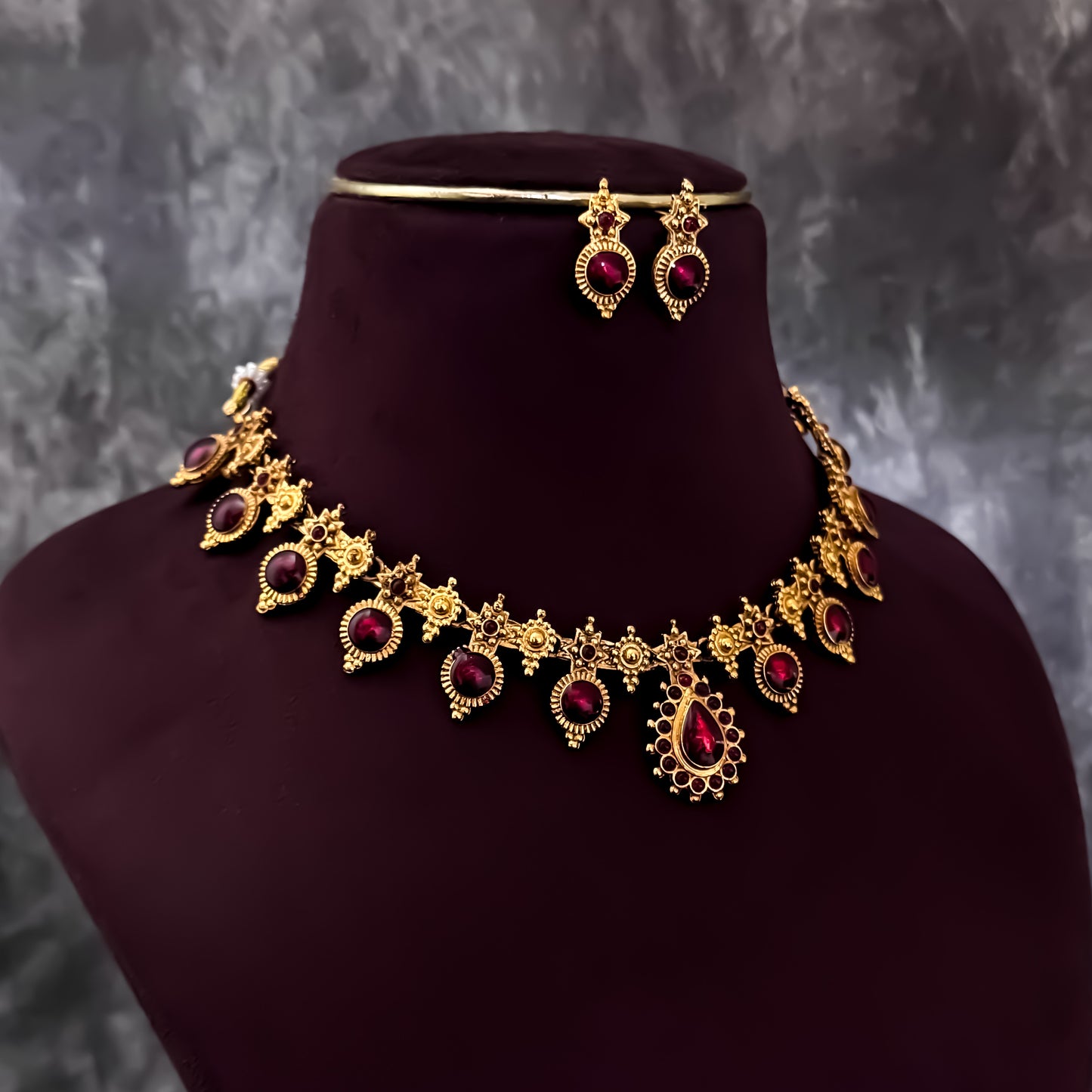 Kamakshi Temple Gold Motif Necklace Set - Maroon