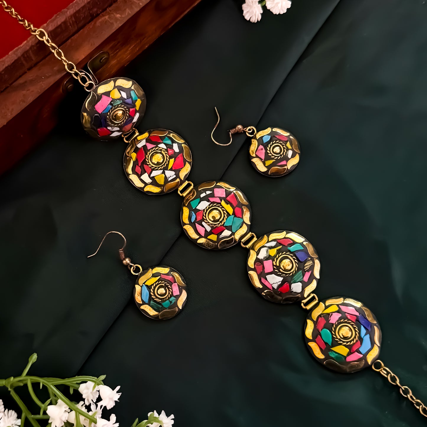 Multi Hue Choker Necklace Set