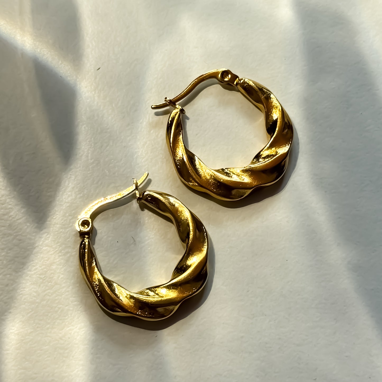 Norah Golden Anti Tarnish Hoop Earrings