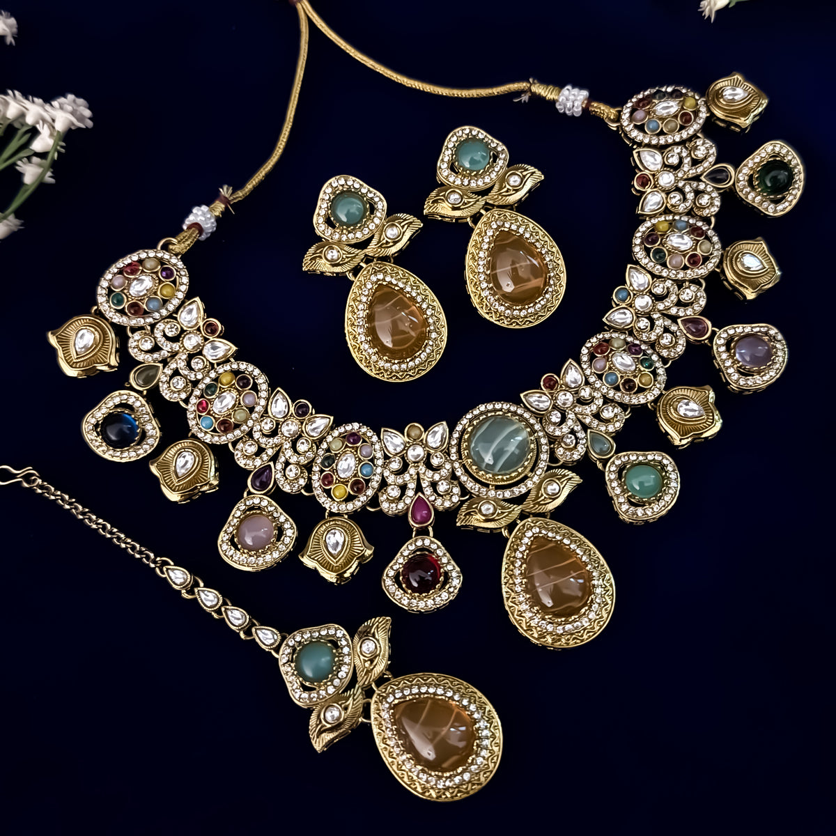 Divyansha Premium Sabyasachi Necklace Set (Assorted Multi Color)