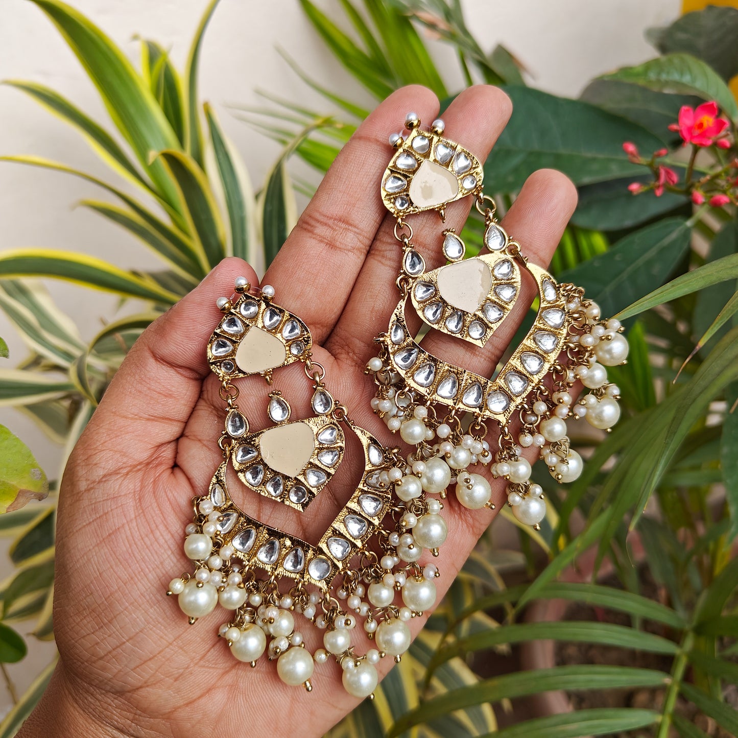 ANOKHI MEENAKARI CHANDBALI EARRING - GOLDEN