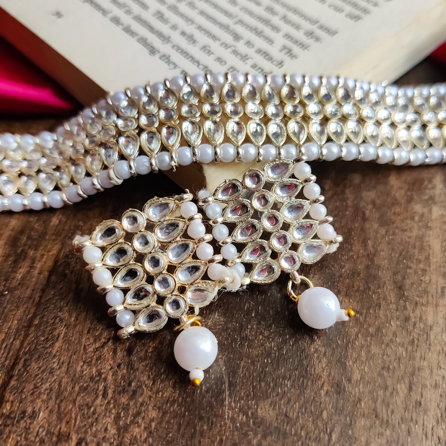 Rida Dabi Golden Kundan Necklace Set with Earrings
