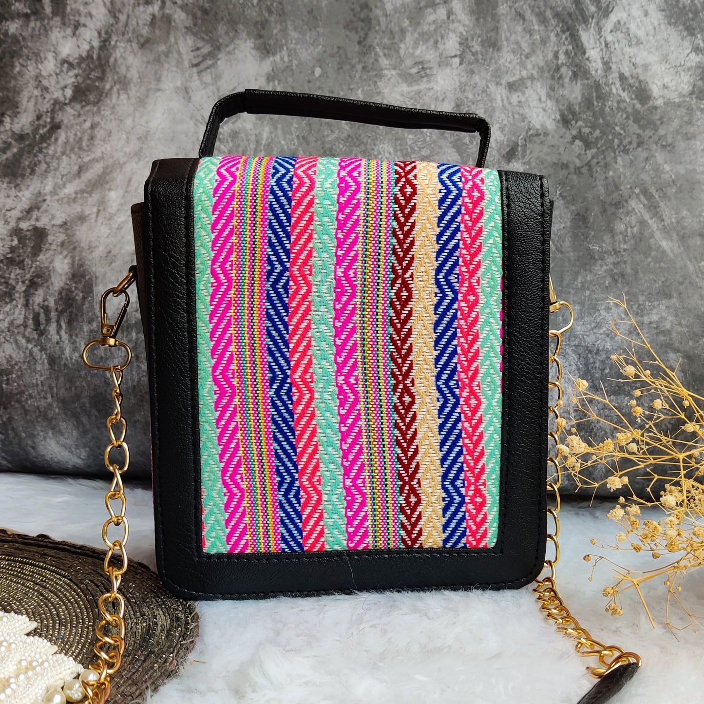 LASYA JACQUARD BOX SLING BAG