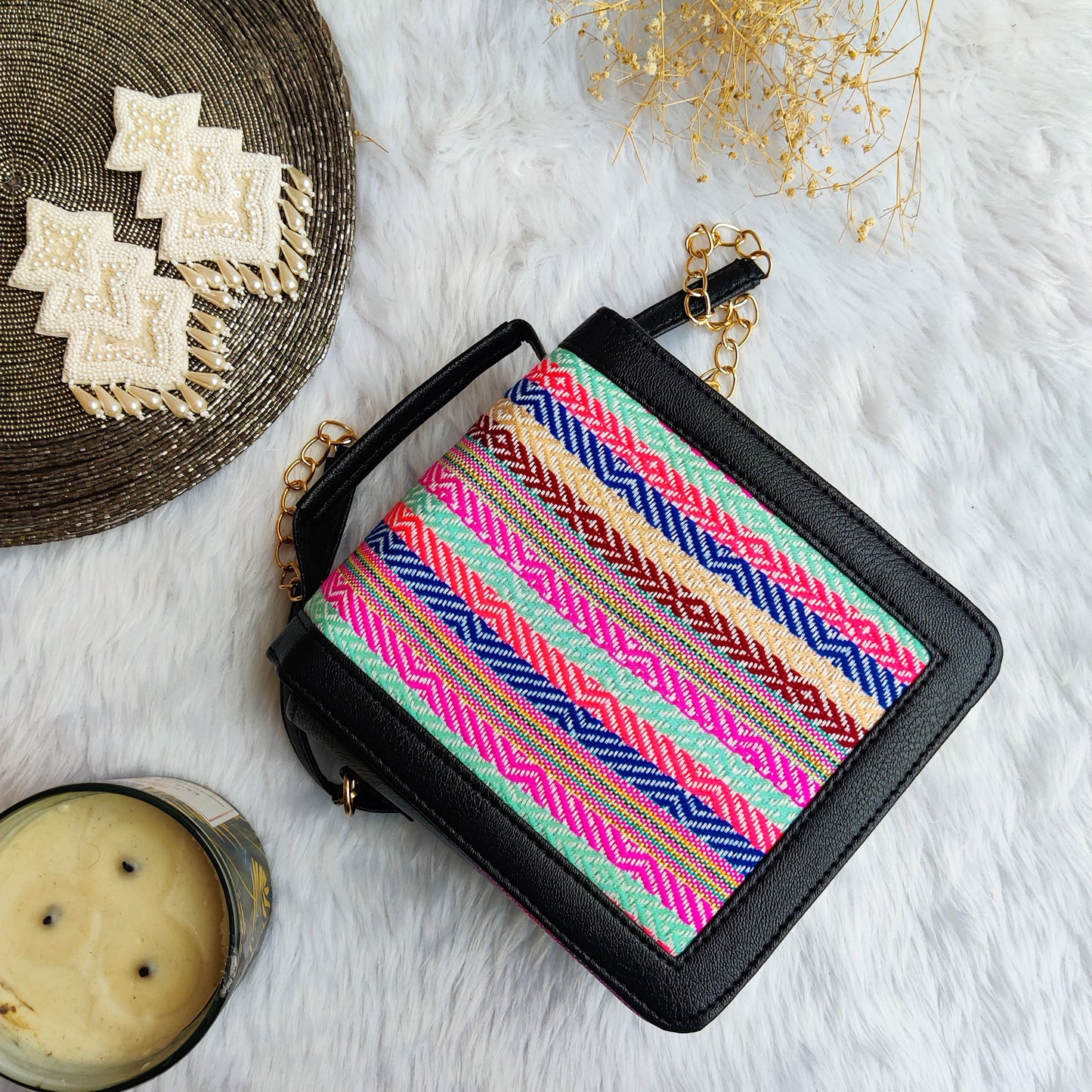 LASYA JACQUARD BOX SLING BAG