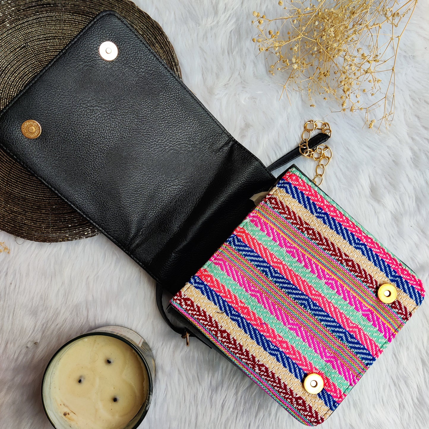 LASYA JACQUARD BOX SLING BAG