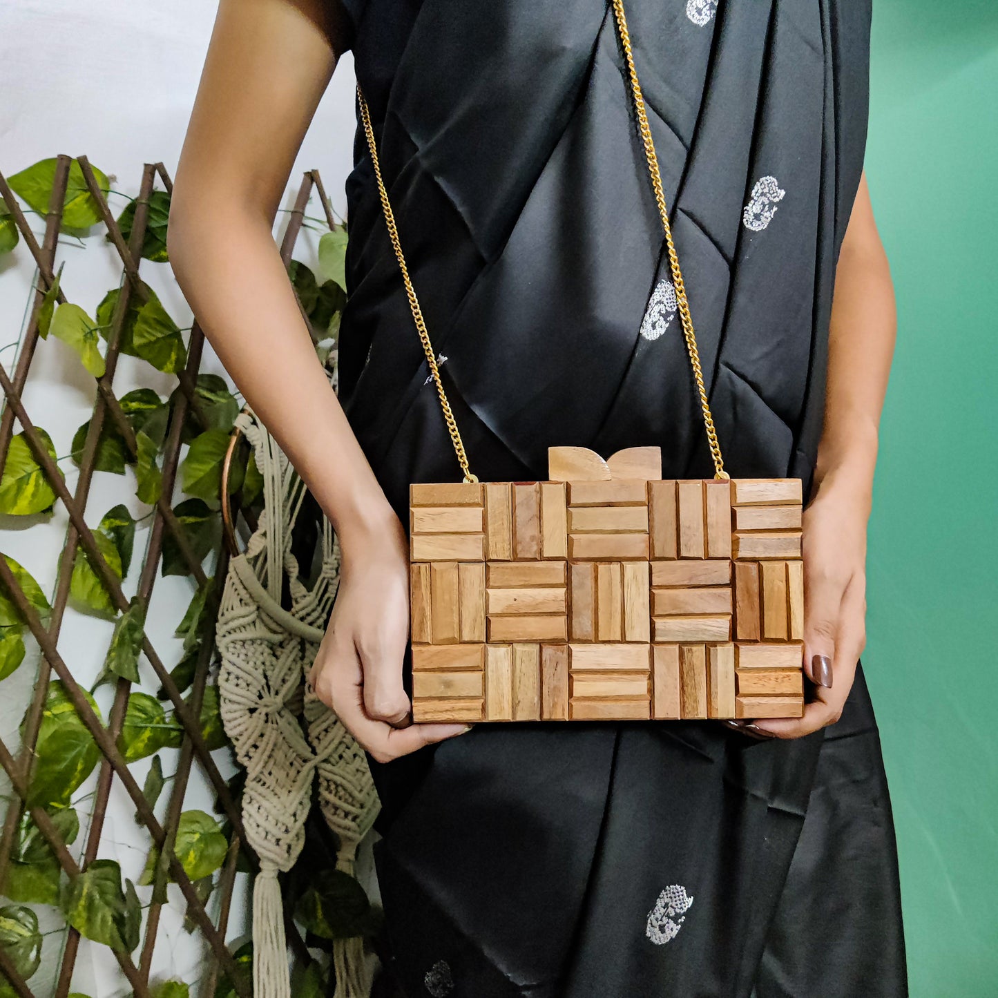 JASMINE WOODEN CLUTCH CUM SLING BAG