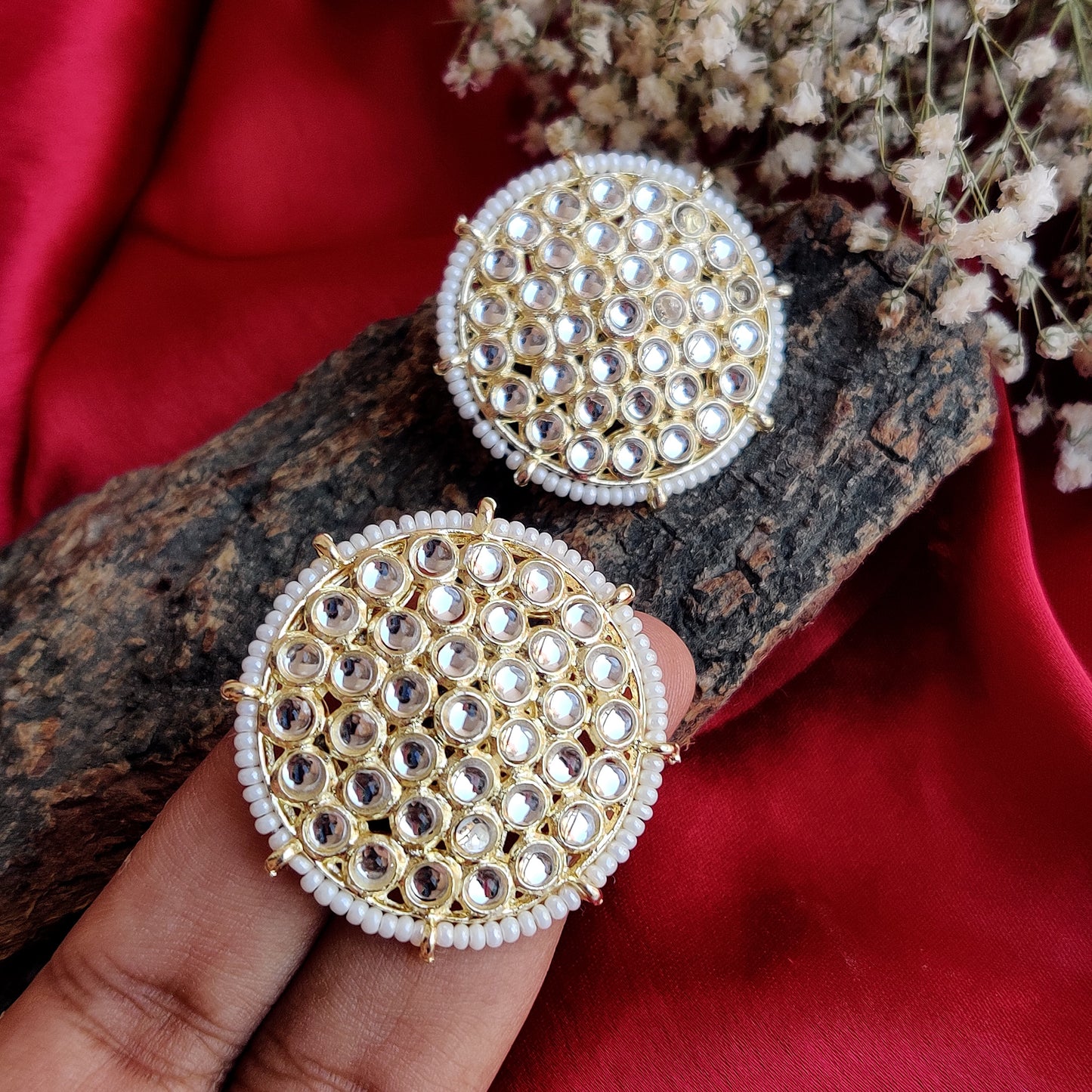 Nagma Golden Stud Earring