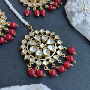KUNDAN EARRINGS MANGTIKA SET