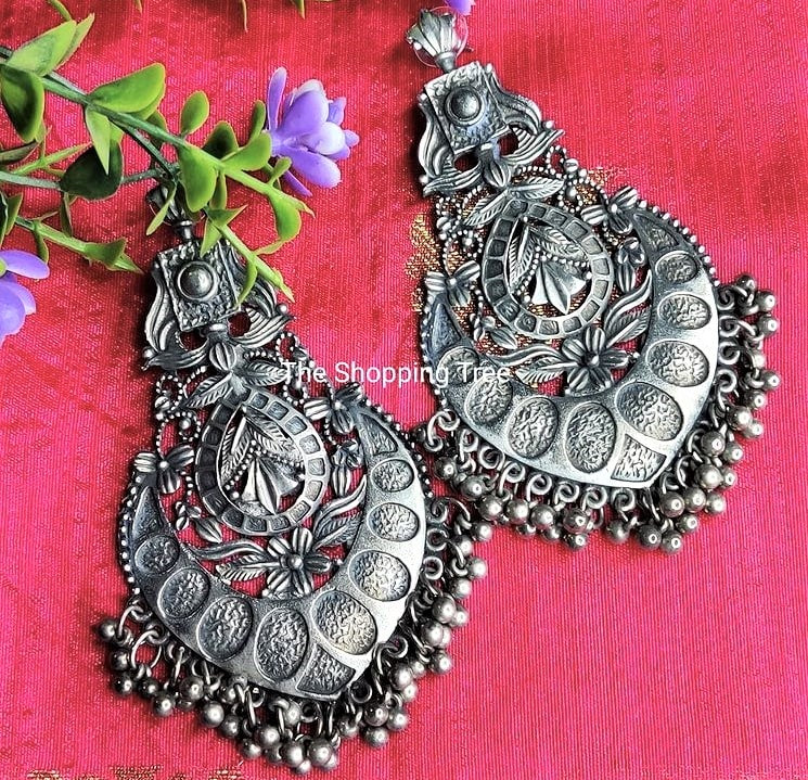 Black Metal Oversized Earring