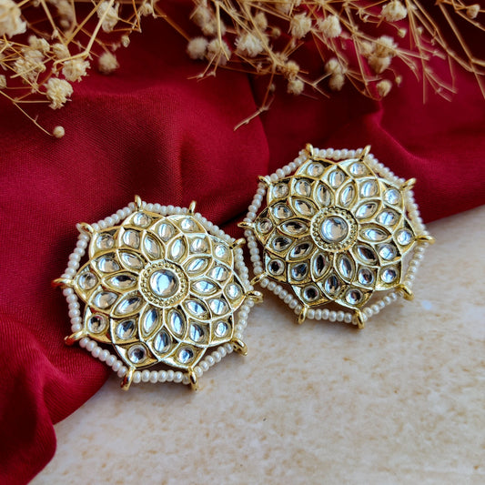 Mandala Dabi Kundan Golden Stud Earring