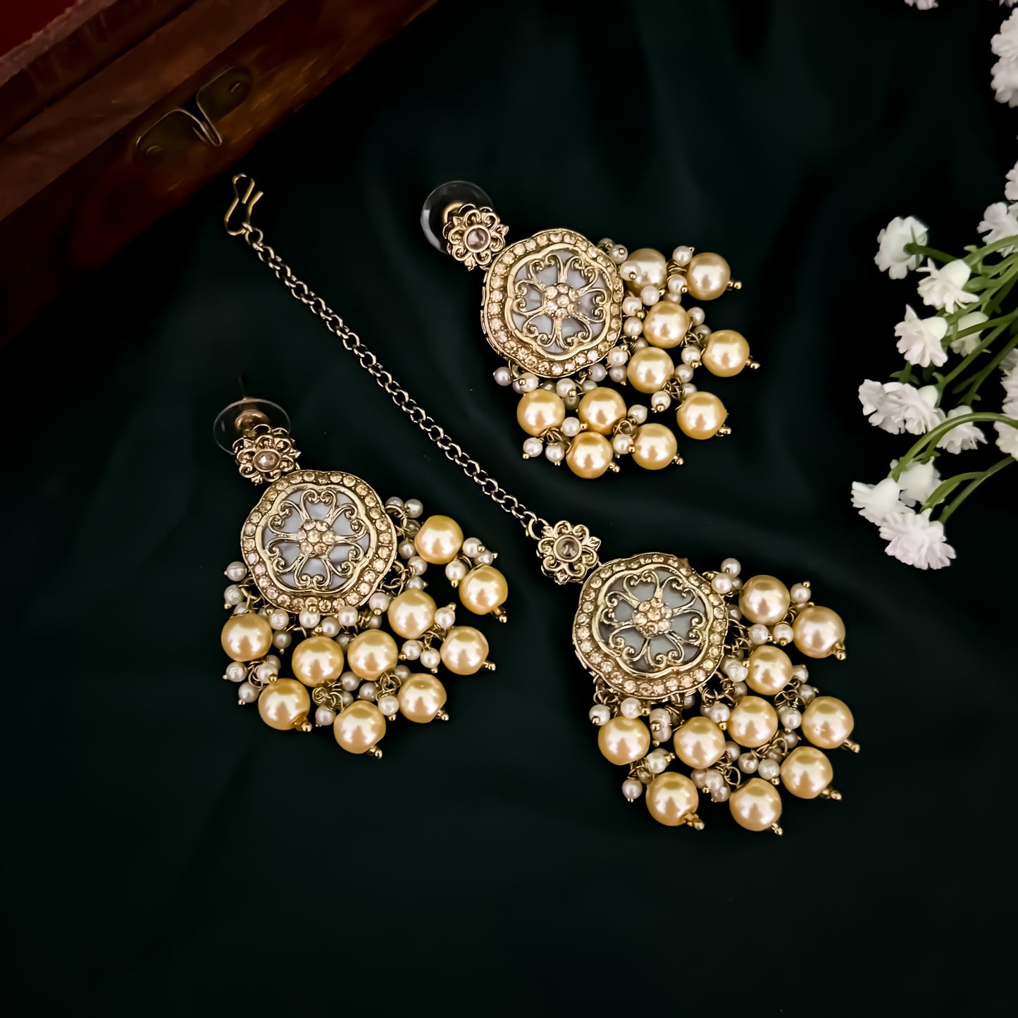 Sariska Pearl Loaded MOP Necklace Set - Golden