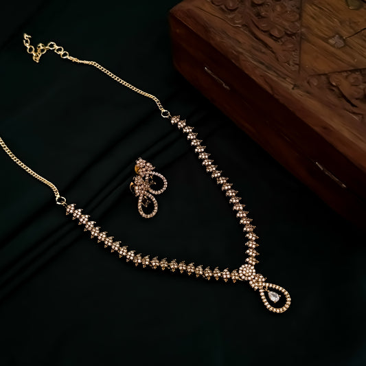 Subhashini Minimal AD Necklace Set