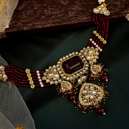 Shriya Kundan Choker Necklace Set - Maroon