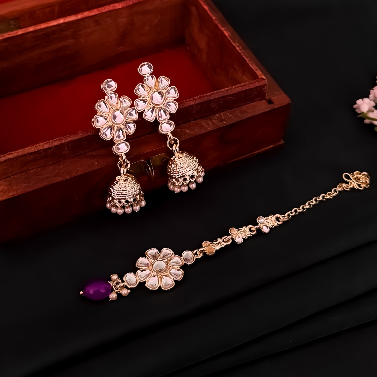 Antara Dabi Kundan Neckalce set - Purple