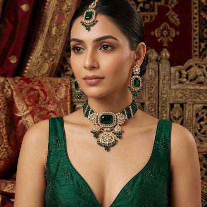 Shriya Kundan Choker Necklace Set - Green