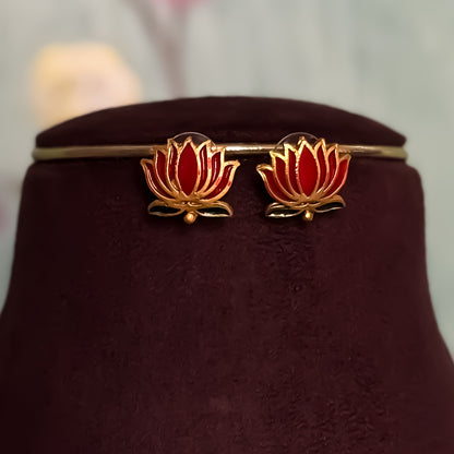 Minimal Lotus Necklace Set
