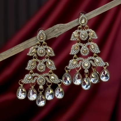 Raiza Jadau Kundan Premium Chandbali Earrings - Golden