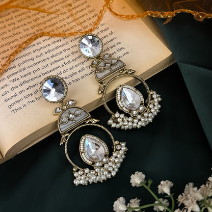 Golden Nishi Kundan Ganthan Chandbali Earrings