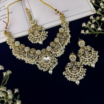Golden Hridya Premium Kundan Necklace Set
