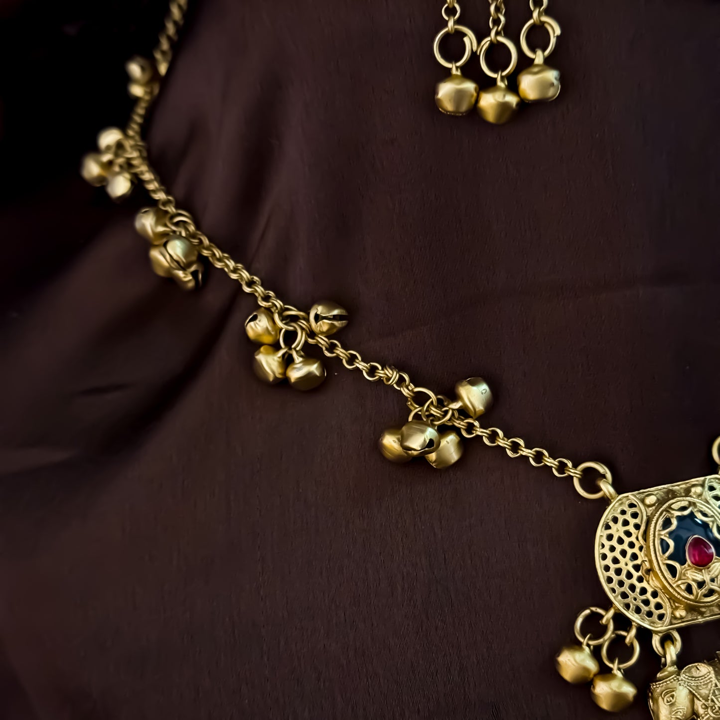 Gauri Ghunghroo Heritage Rajwadi Long Necklace Set - Pink & Green
