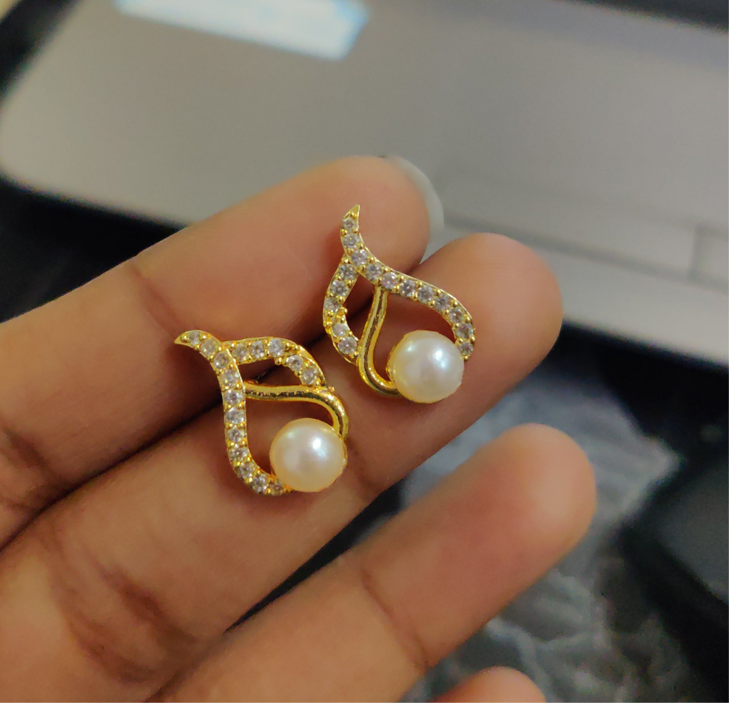 Elsa American Diamond Pearl Stud Earrings - Golden