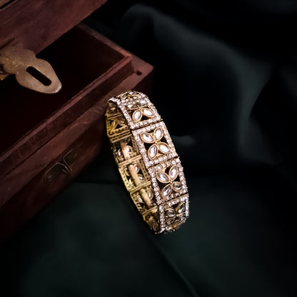 Prakriti Polki Lookalike Openable Bangles/Kada - Golden