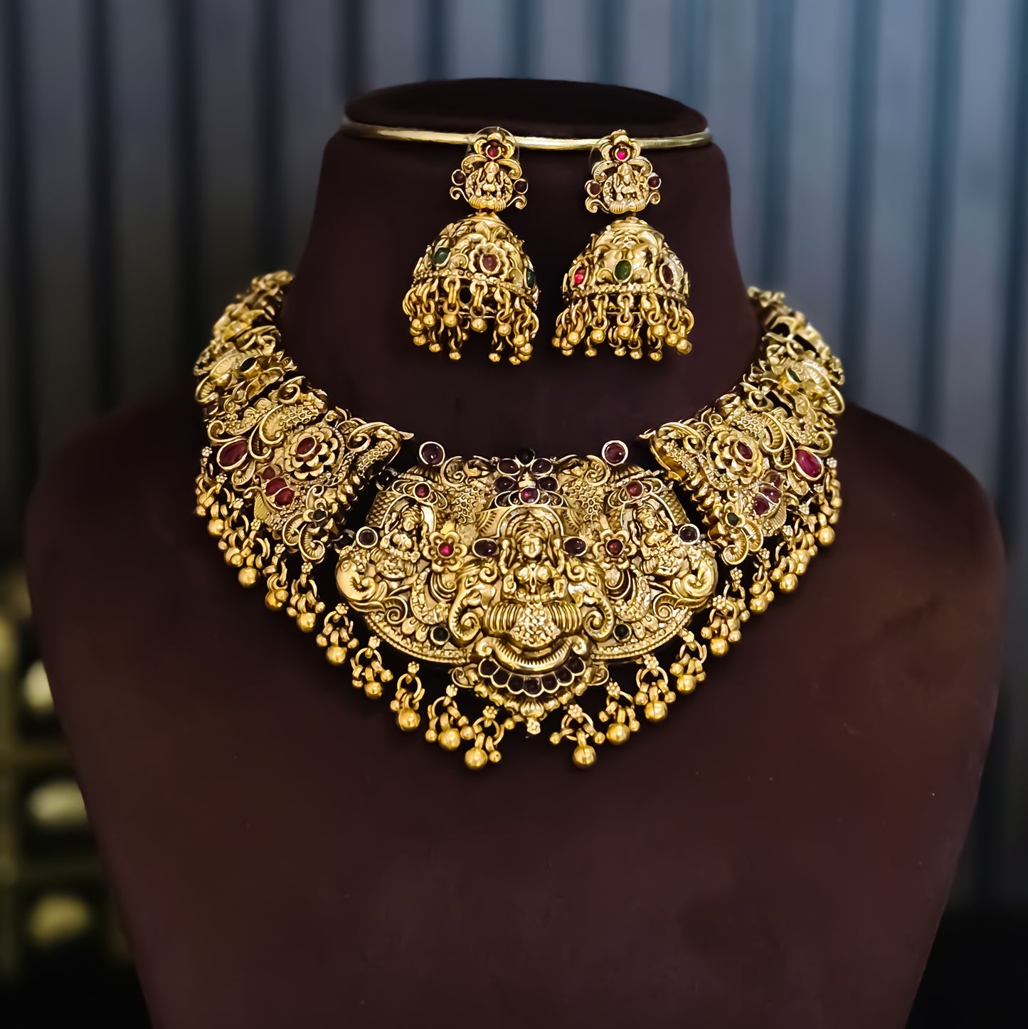 Chanchala Lakshmi Temple Motif Necklace Set - Golden