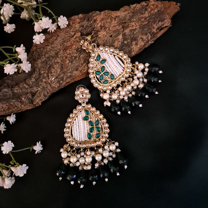 Jissa Kundan Pearl  Earrings - Green
